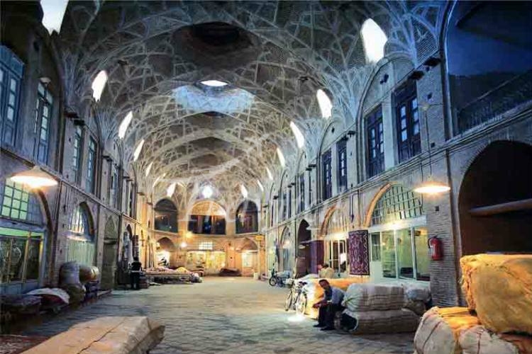 ترکیبی از منابع طبیعی و انسانی در استان، فرصت‌هایی را برای طیف وسیعی از فعالیت‌های اقتصادی فراهم می‌کند