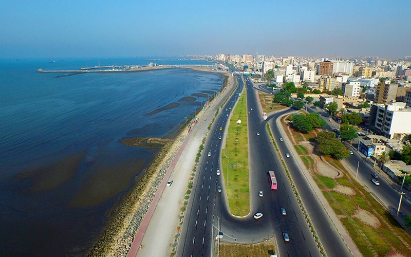 این استان توسط سلسله های مختلفی مانند صفویه، زند و قاجار اداره می شد.