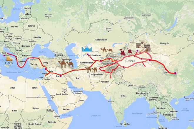 موقعیت استراتژیک کشور در جاده ابریشم به آن اجازه داد تا به عنوان یک مجرای فرهنگی عمل کند و تبادل افکار بین شرق و غرب را تسهیل کند.